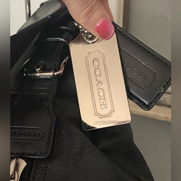 Coach Thompson Sling Pack 70360 HTF - Picture 5 of 12